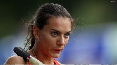 00-YelenaIsinbayeva