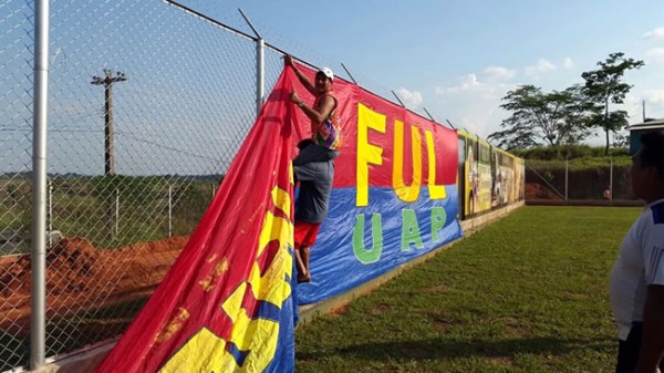 2014-09-14-el-primer-partido-liguero-en-pando-causa-furor-entre-los-hinchas