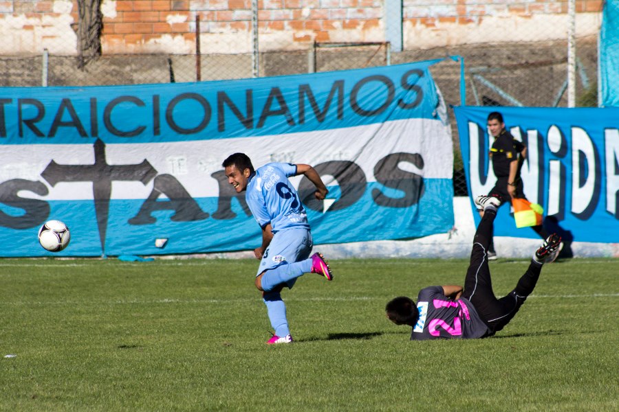 Gol de Jhasmany Campos frente a La Paz FC