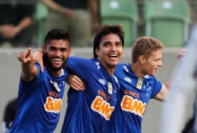 Atletico-MG-Cruzeiro-Ramon-Bitencourt-LANCEPress_LANIMA20140511_0204_51