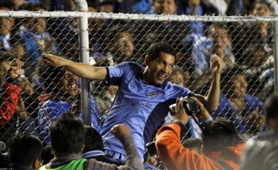 Bolivar-Walter-Flores-Libertadores-EFE_ECMIMA20140515_0170_32