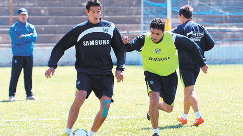 Ronald Eguino en el entrenamiento celeste