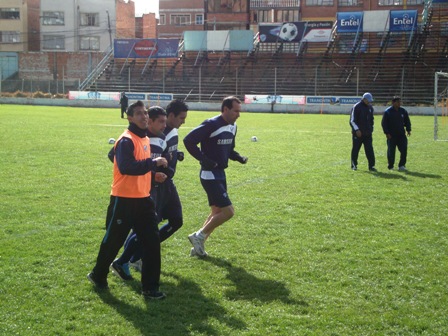 La academia se prepara para el inicio del torneo liguero