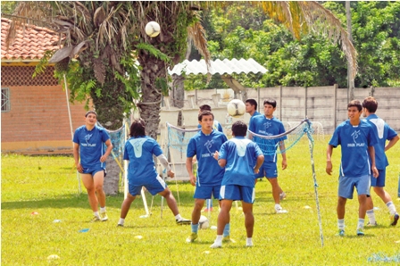 Entrenamiento-de-Blooming-2013