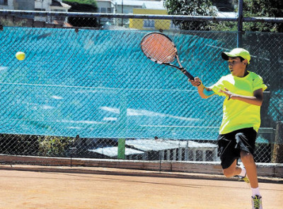 Ganador-Pinto-devuelve-pelota-Nolasco_LRZIMA20130827_0001_11