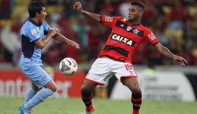 Muralha-Flamengo-Bolivar-Cleber-MendesLANCEPress_LANIMA20140312_0267_48