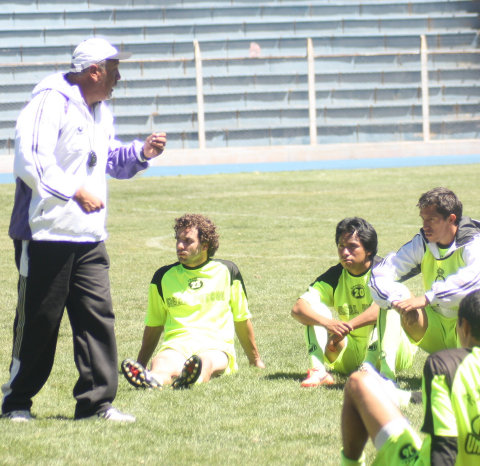 Real Potosi Oscar Sanz  entranamiento