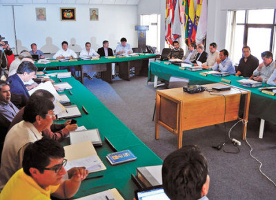 Reunion-Consejo-Superior-Liga-Cochabamba_LRZIMA20130712_0006_11