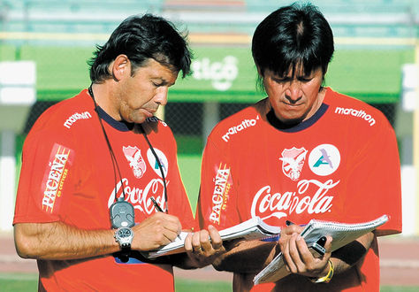 Seleccion-Ramallo-Erwin-Sanchez-Bolivia_LRZIMA20130821_0003_11