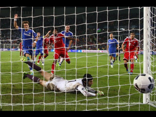 bayern-vs-chelsea-30082013-48