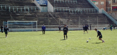 Edu Moya entrena con normalidad