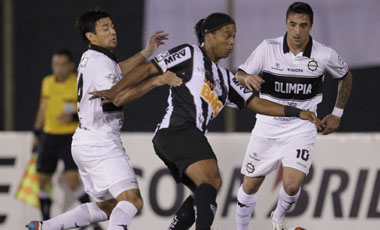 Ronaldinho, Lorenzo Aranda,  Juan Salgueiro