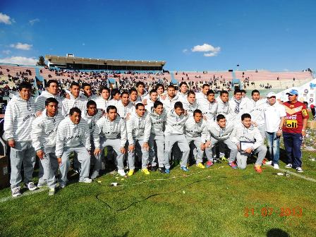 Presentación de todo el plantel santo